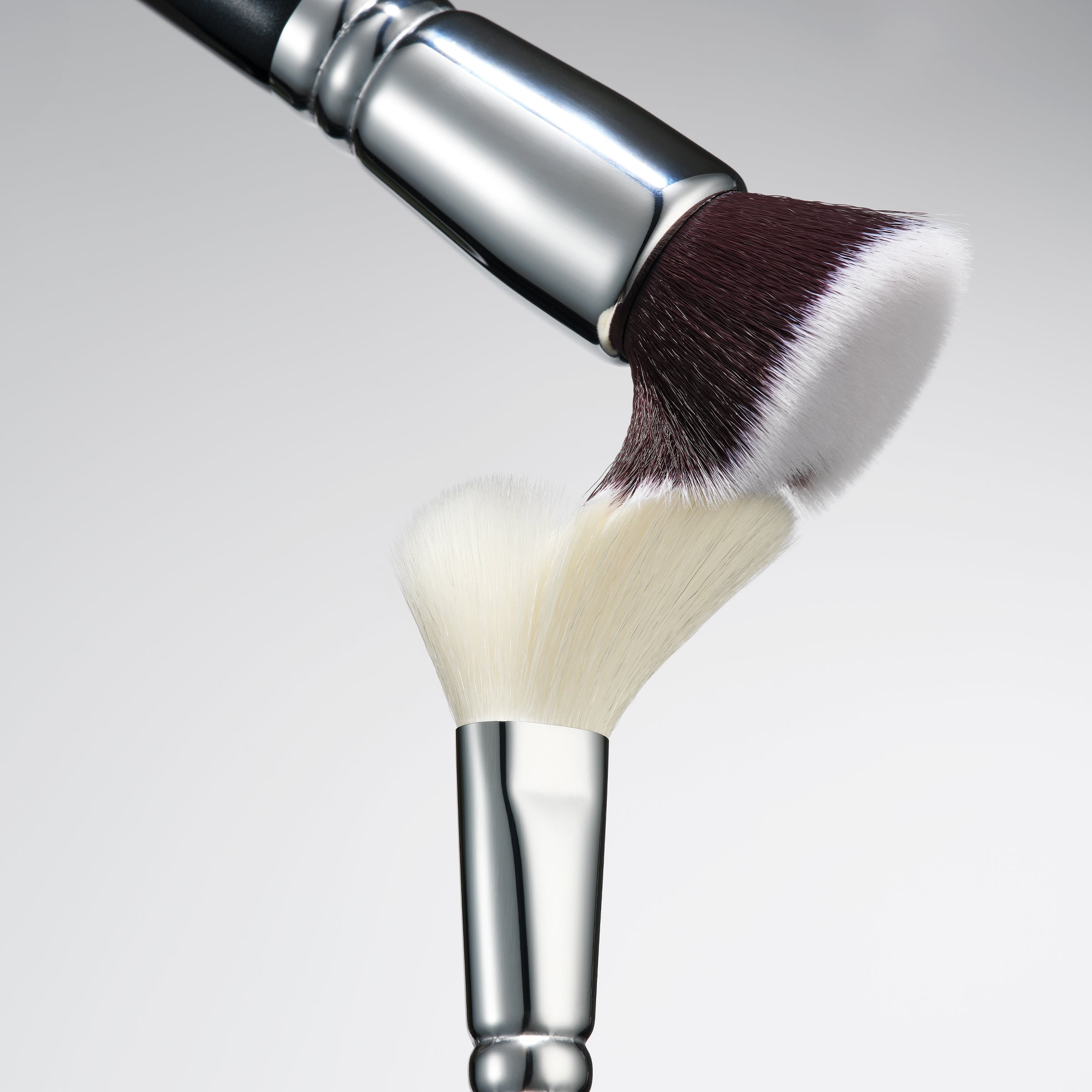 127 Blush & Contour Brush