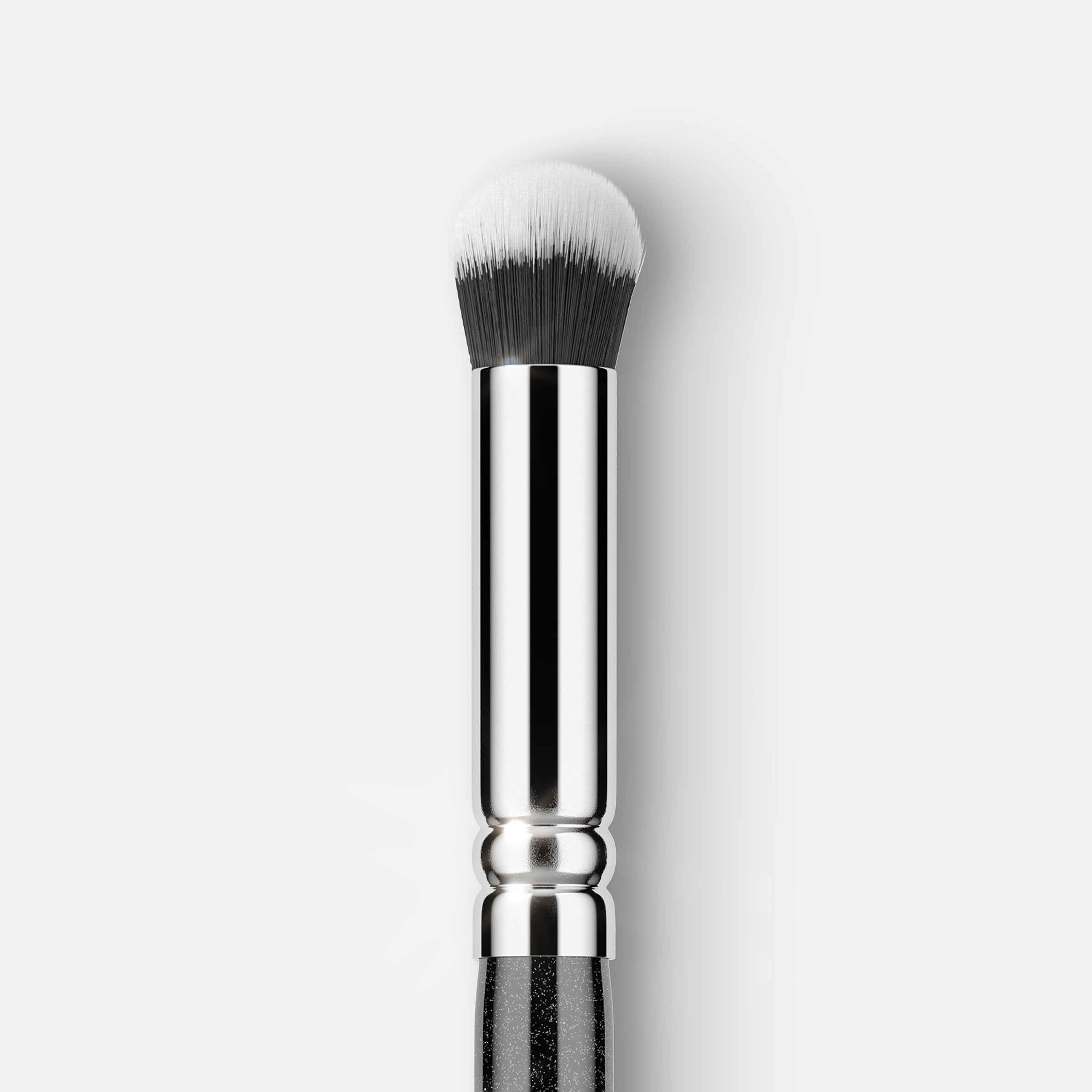142 Concealer Buffer Brush