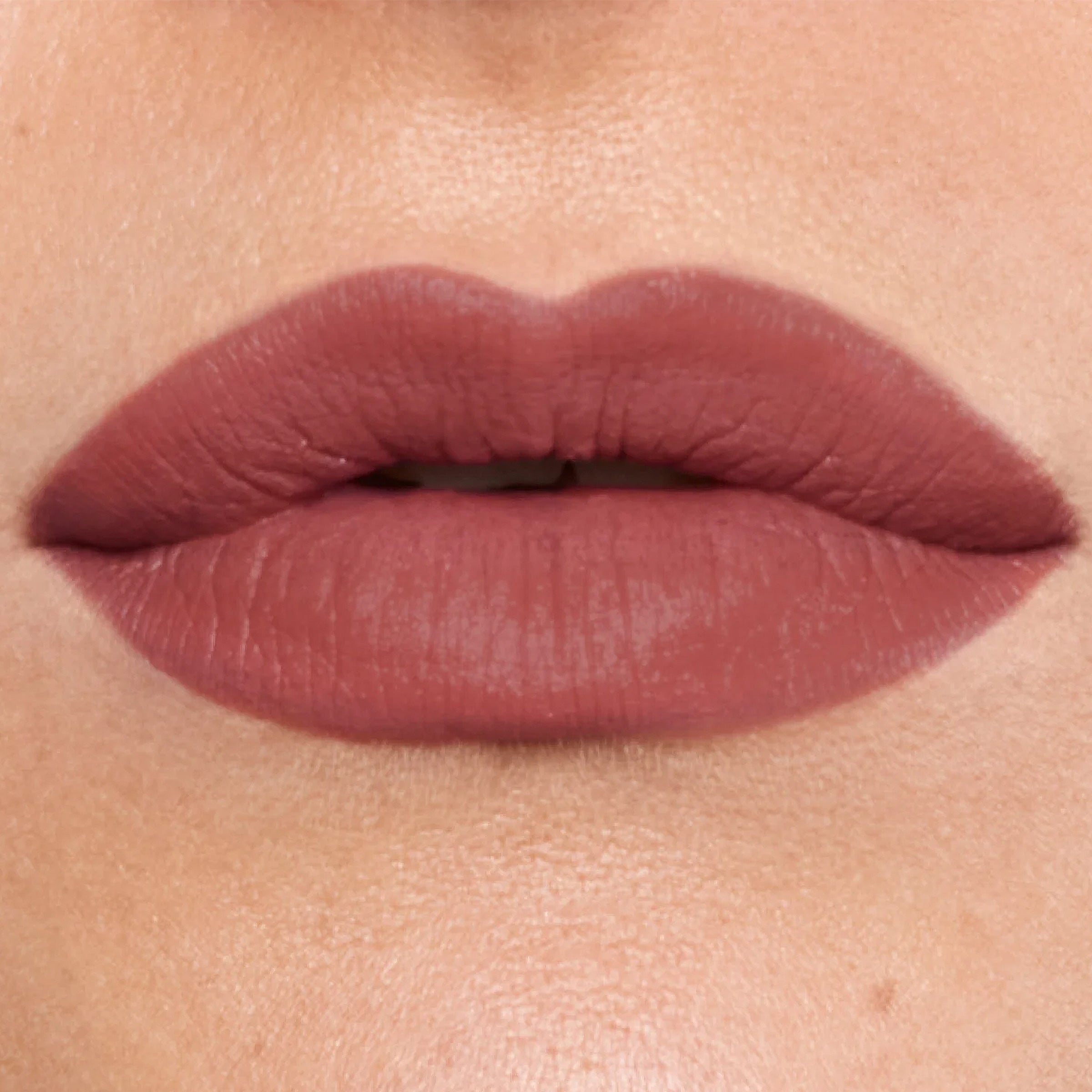 Velvet Love Lip Liner (Serenad)