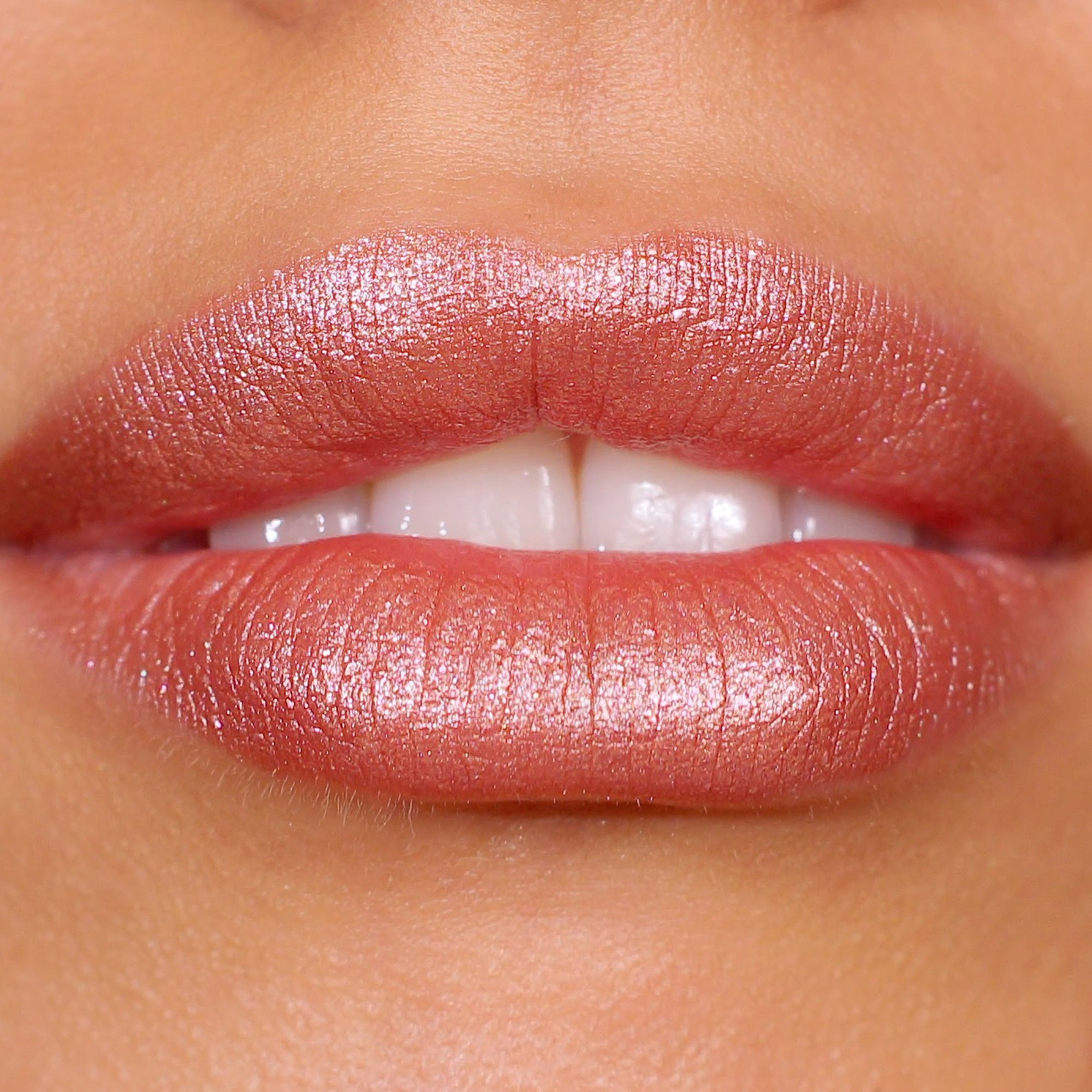 Velvet Love Crystal Lipstick (Nude Topaz)