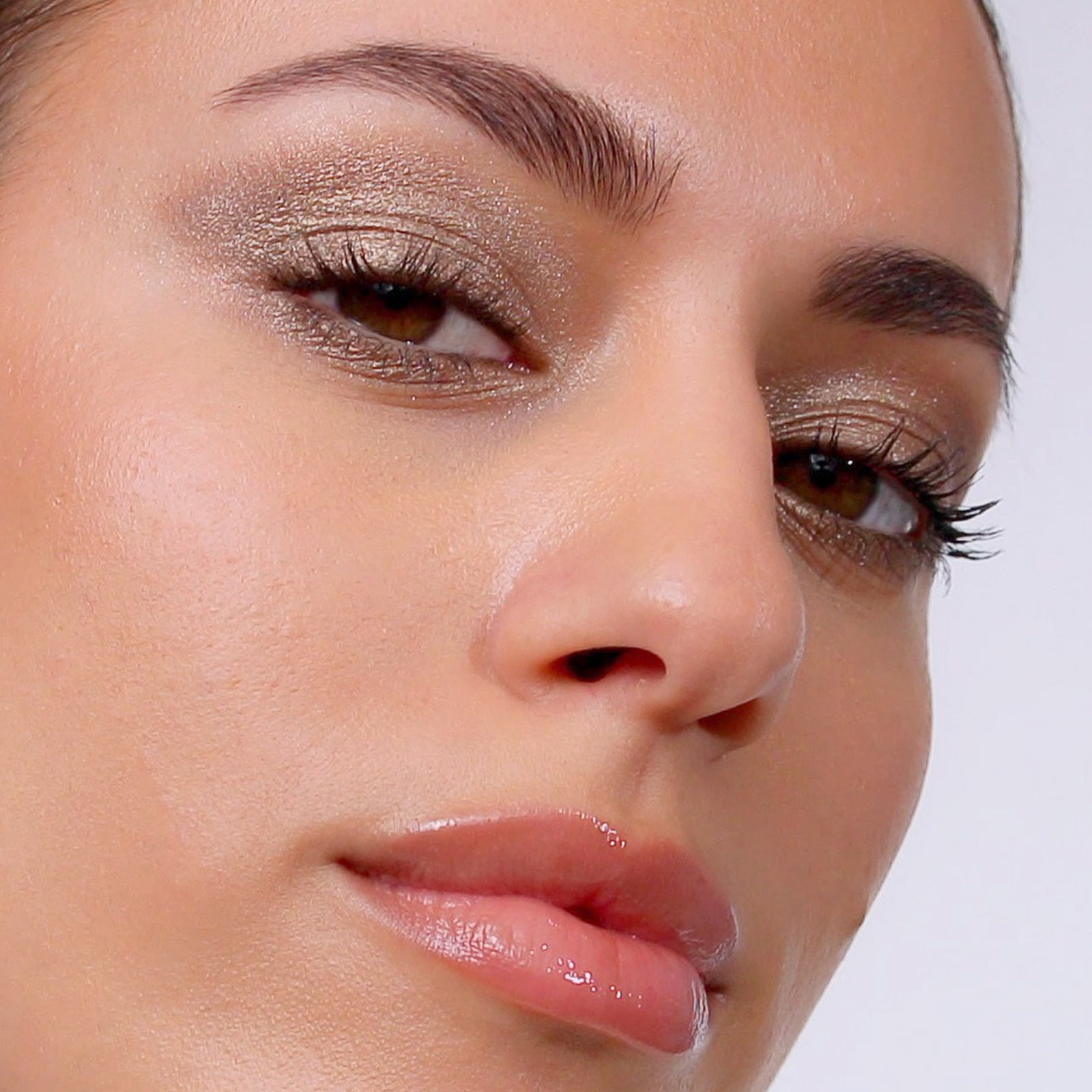 EyeSwipe Longwear Cream Eyeshadow Stick (Oyster Pearl)