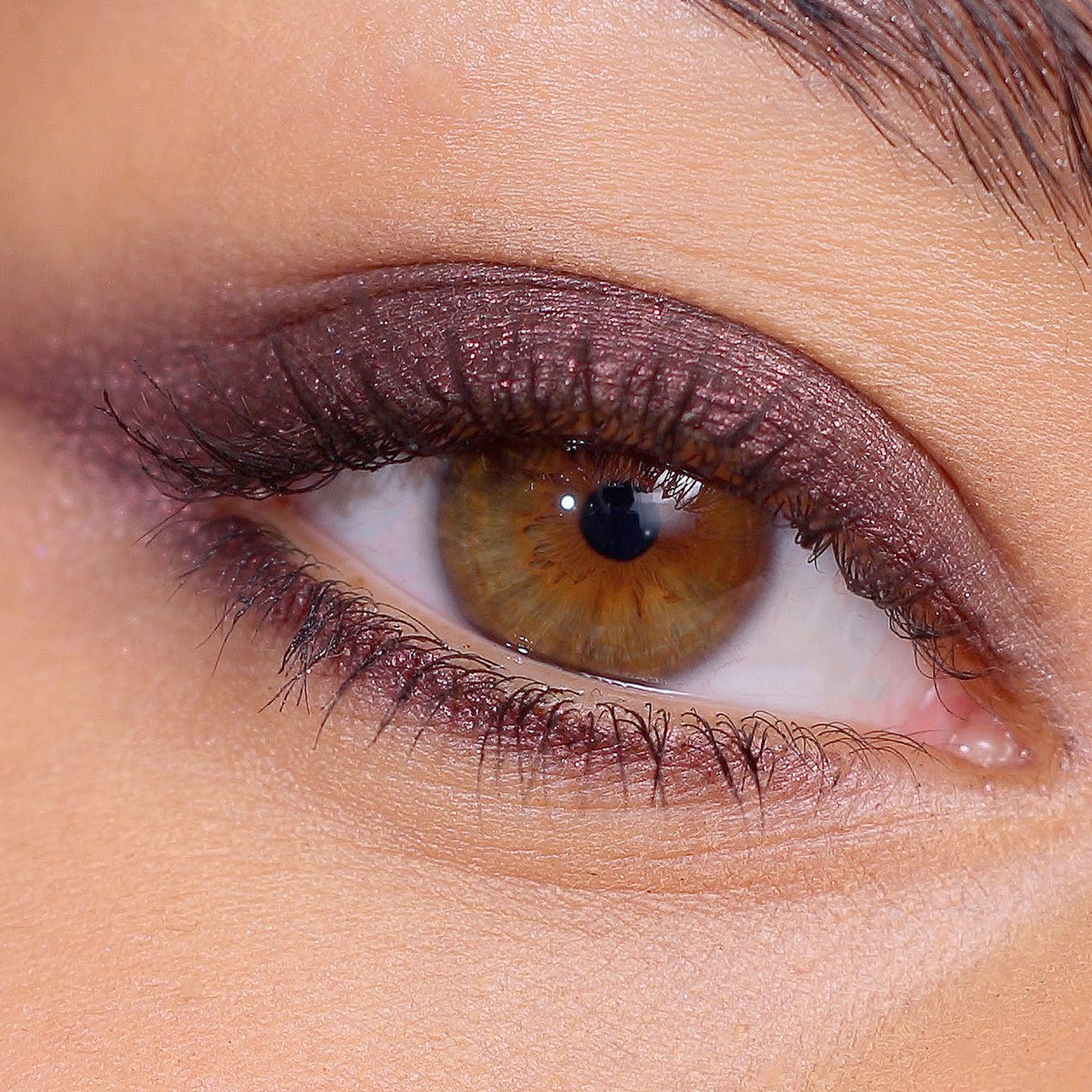 Velvet Love Eyeliner Pencil (Metallic Aubergine)