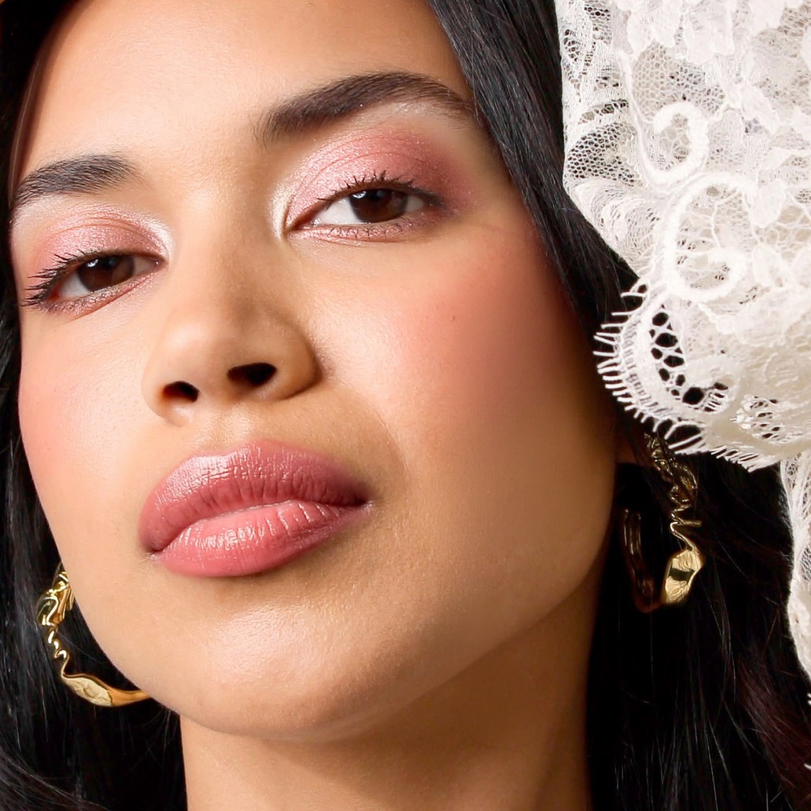 Velvet Love Eyeliner Pencil (Metallic Peachini)