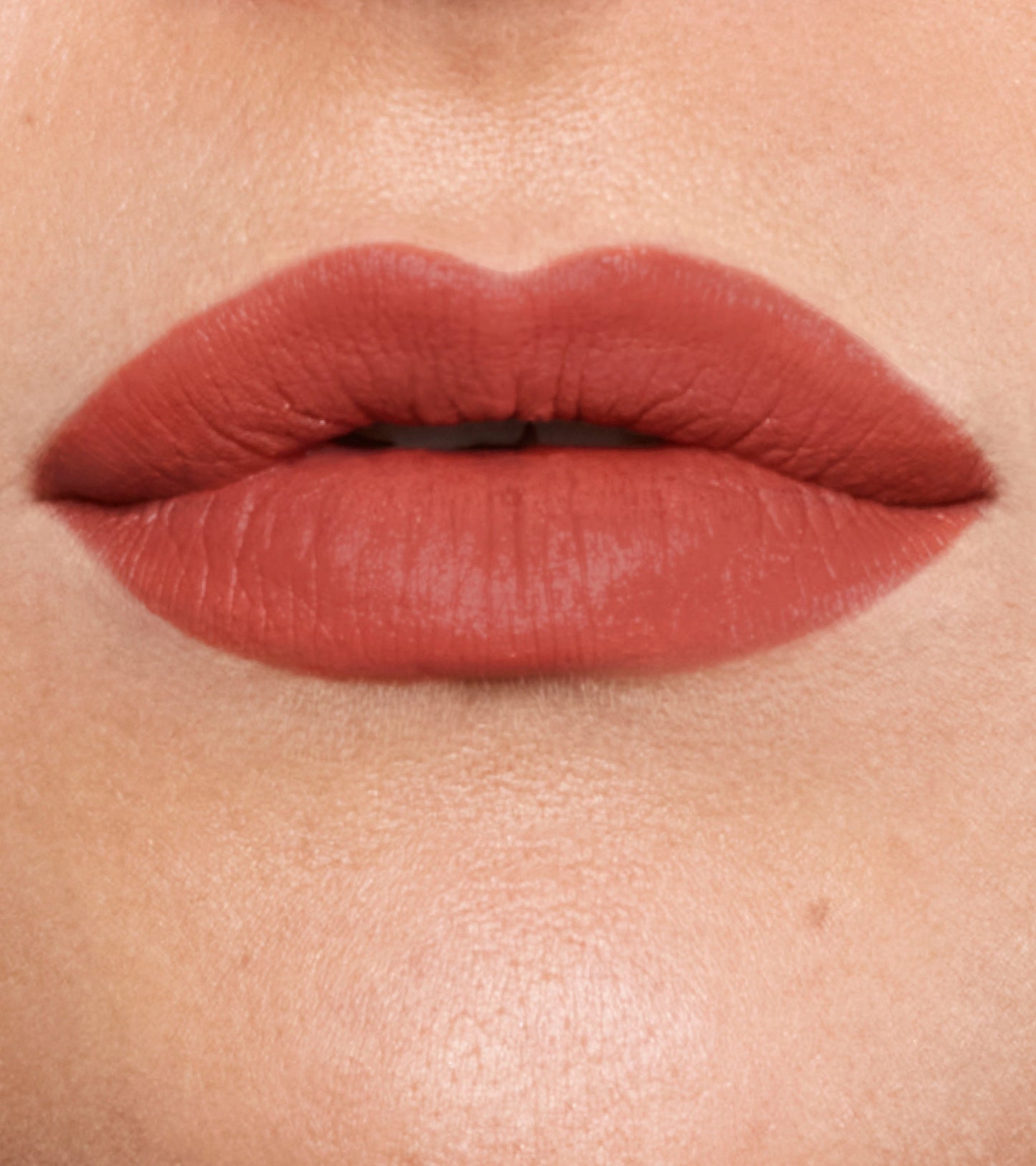 Velvet Love Matte Hyaluronic Long-Lasting Lipstick (Saskia) Expanded Image 3
