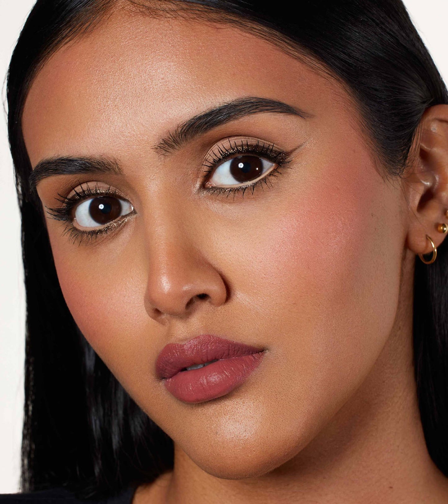 Velvet Love Matte Hyaluronic Long-Lasting Lipstick (Ana Sofia) Expanded Image 4