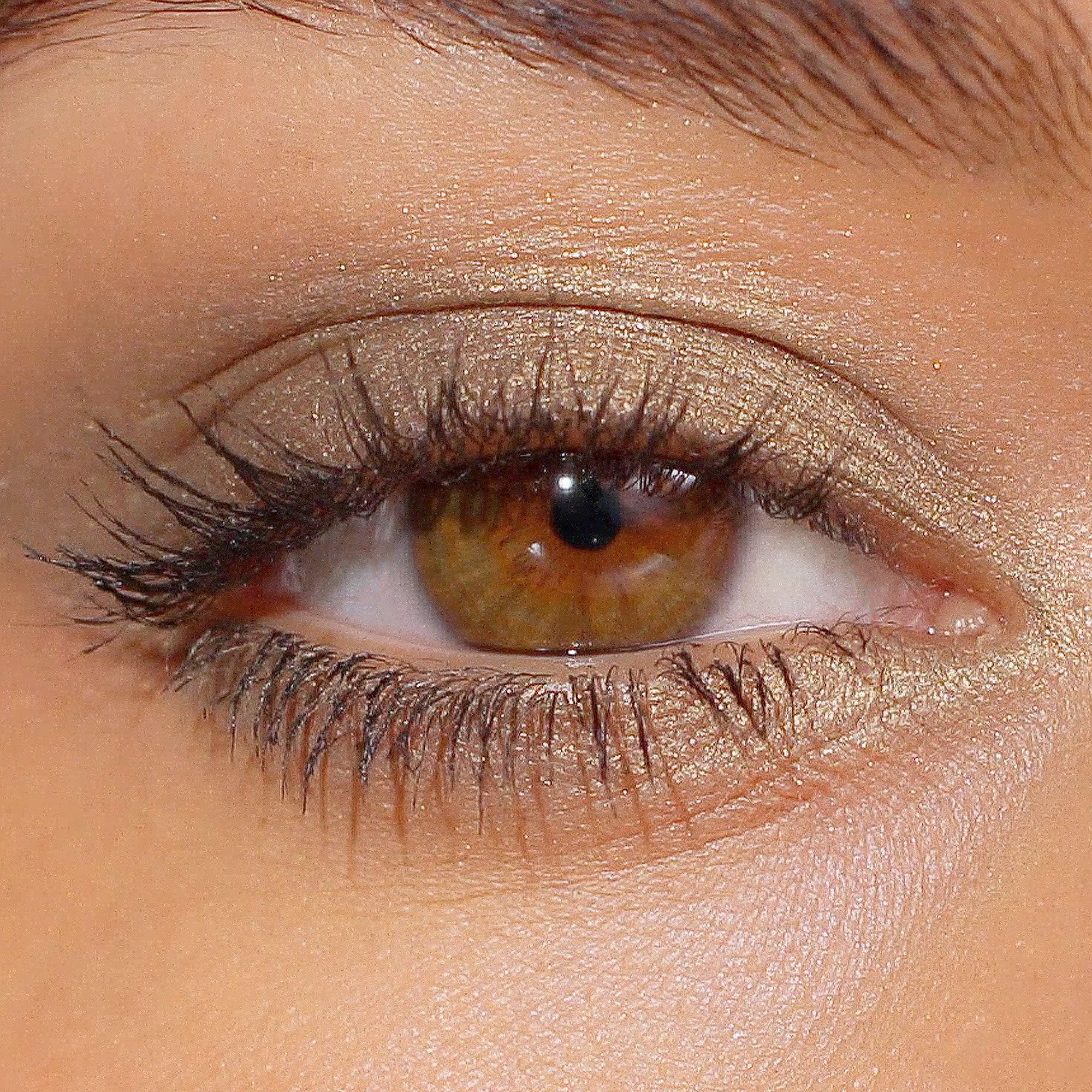 Eye Swipe Longwear 2-in-1 Shadow Liner (Greek Olive)