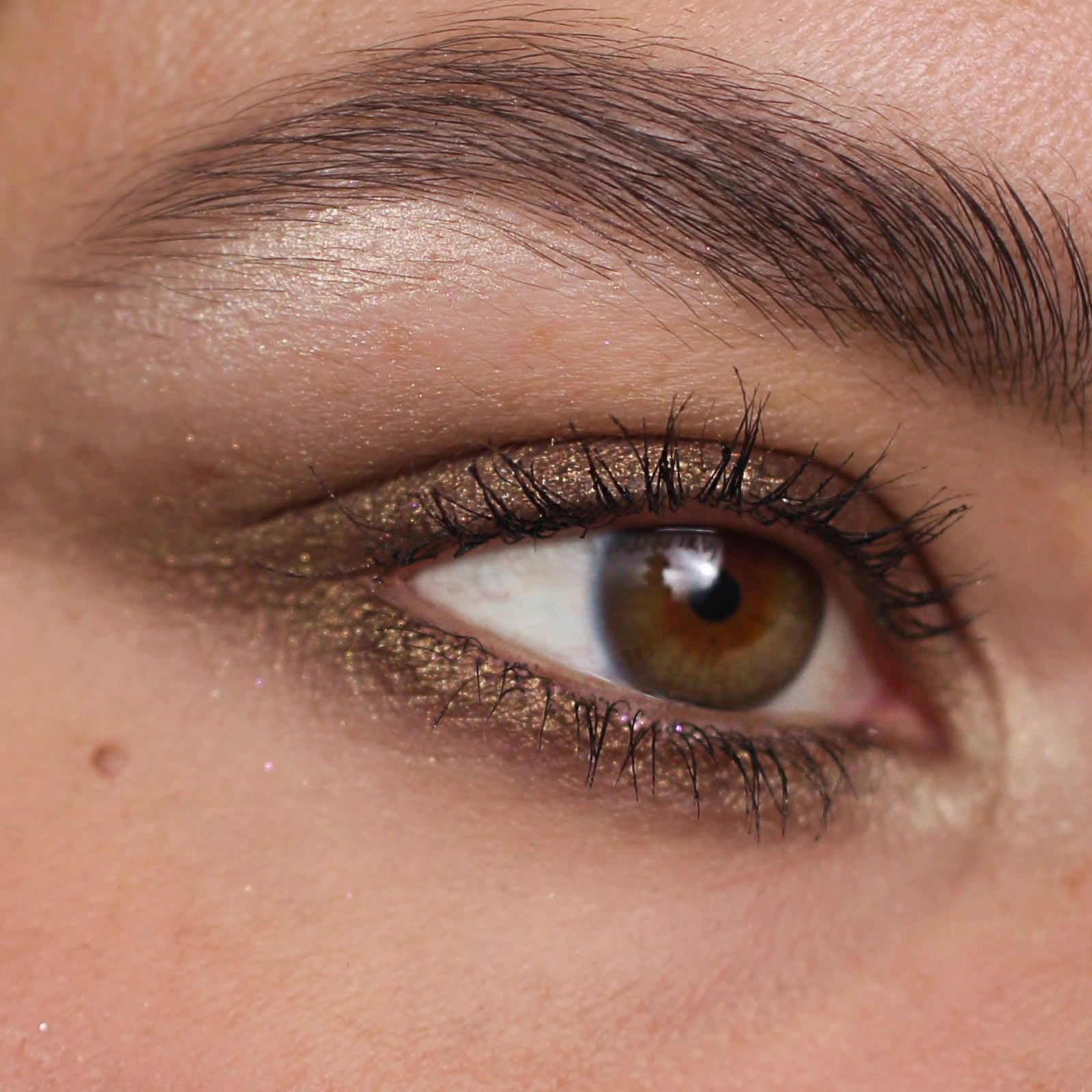 Velvet Love Eyeliner Pencil (Metallic Golden Quartz)