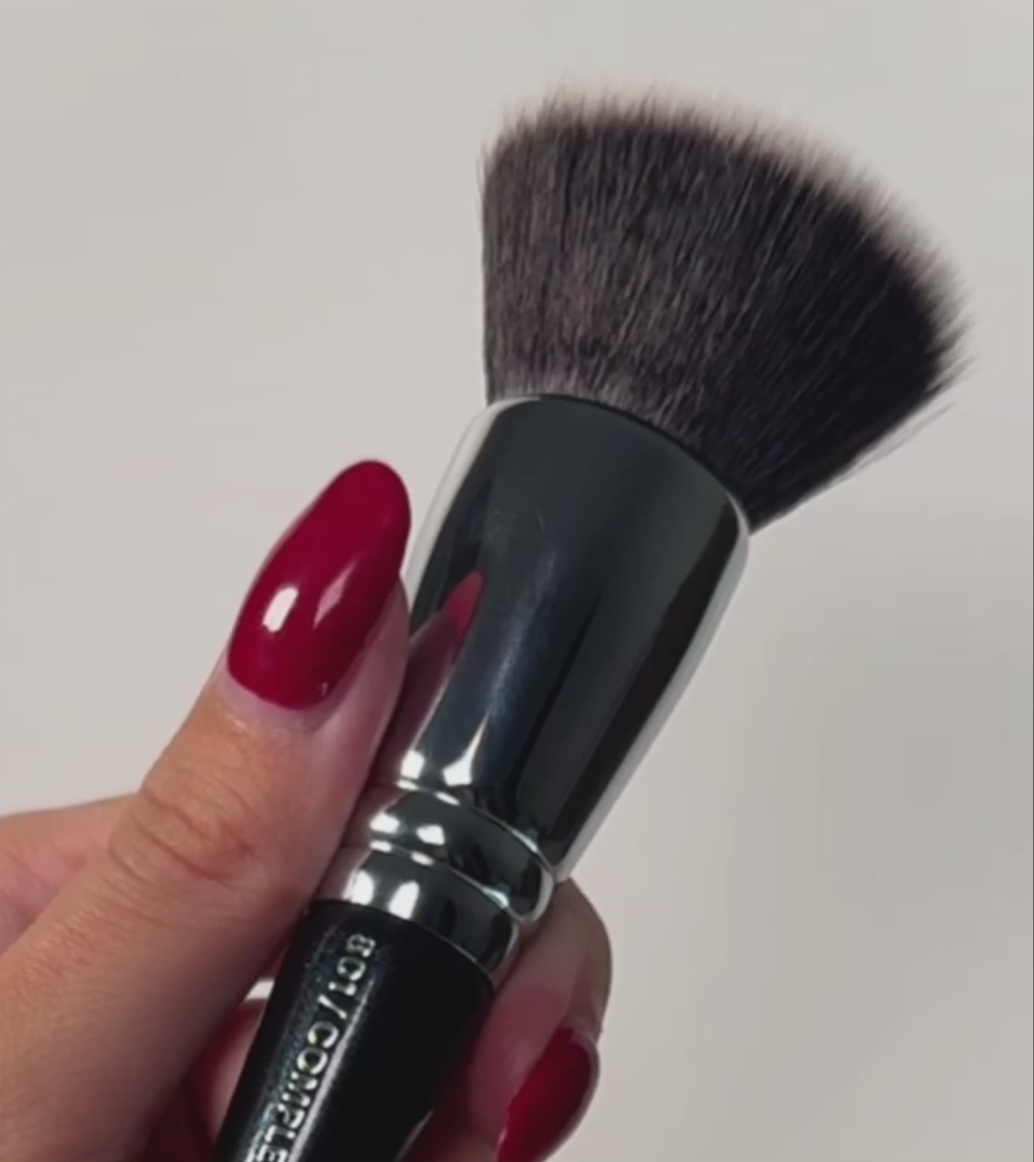 801 Complexion Duo Brush Gift Main Image featured