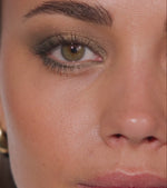 Velvet Love Eyeshadow Quad Palette (Emerald Green Eyes) Preview Image 3