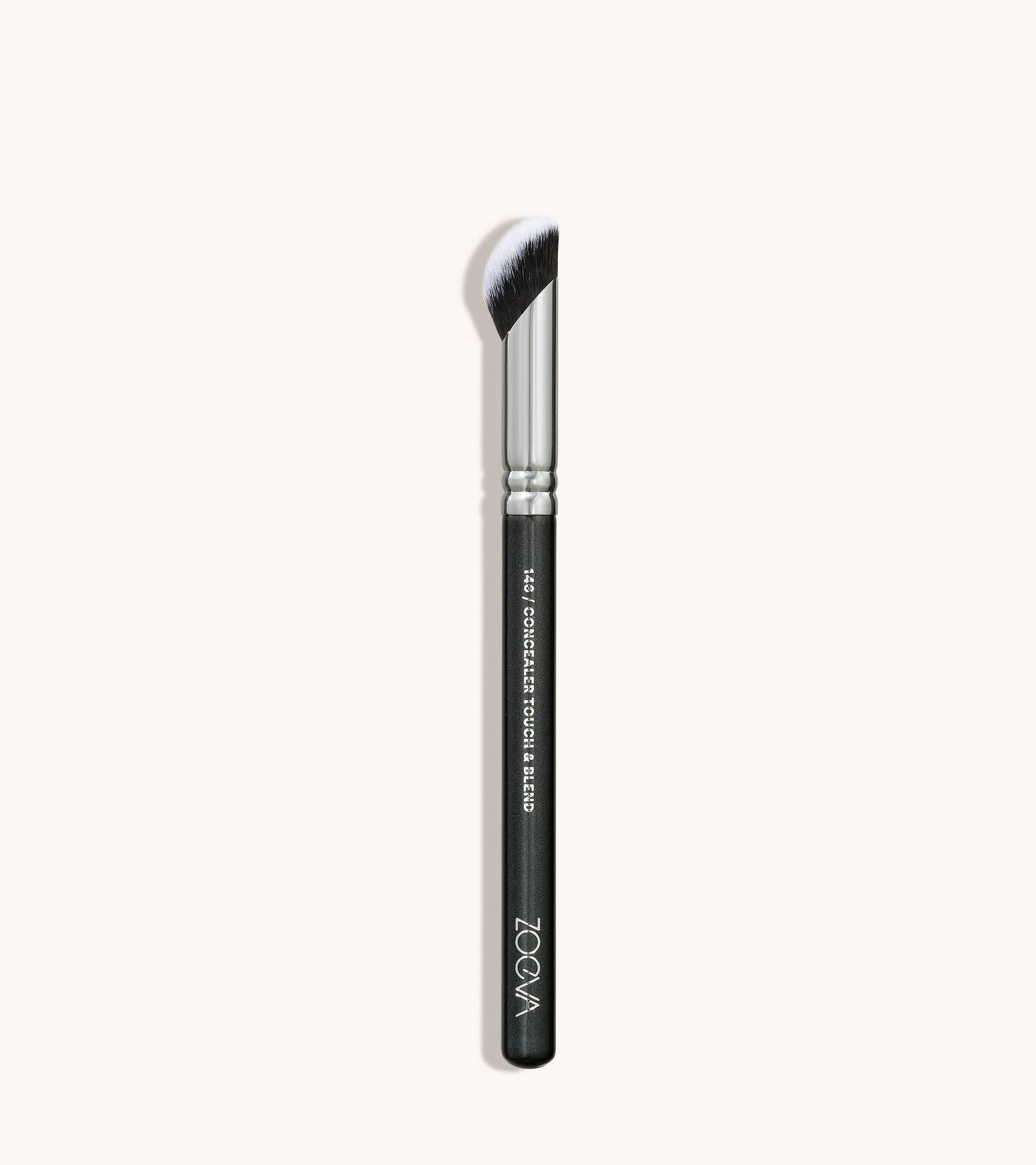 146 Concealer Touch & Blend Brush Main Image featured